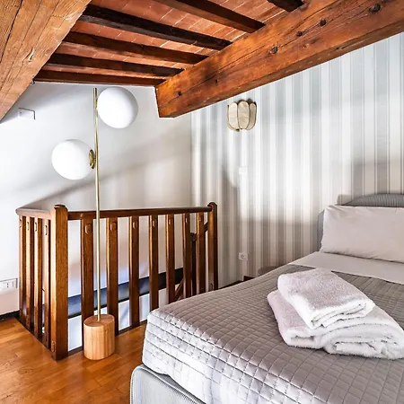 Apartament Ad Rondinelli,